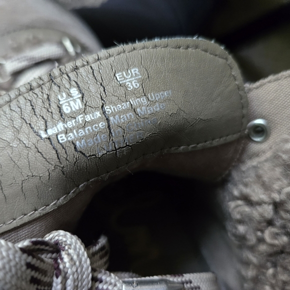 Sam Eldeman Gray Lace Up Fur Lined Winter Boots ~size 6 - Picture 6 of 9